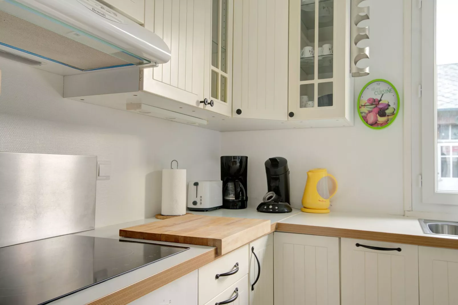 Le Clos Surcouf-Kitchen