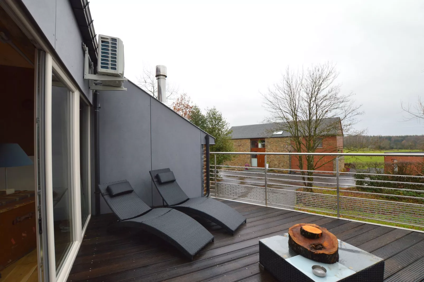 Vert Buisson-Terrace balcony