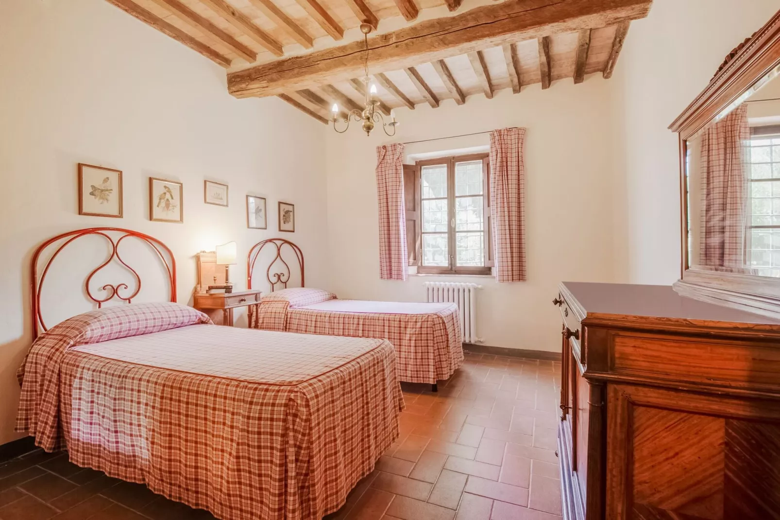 Felciaio-Bedroom