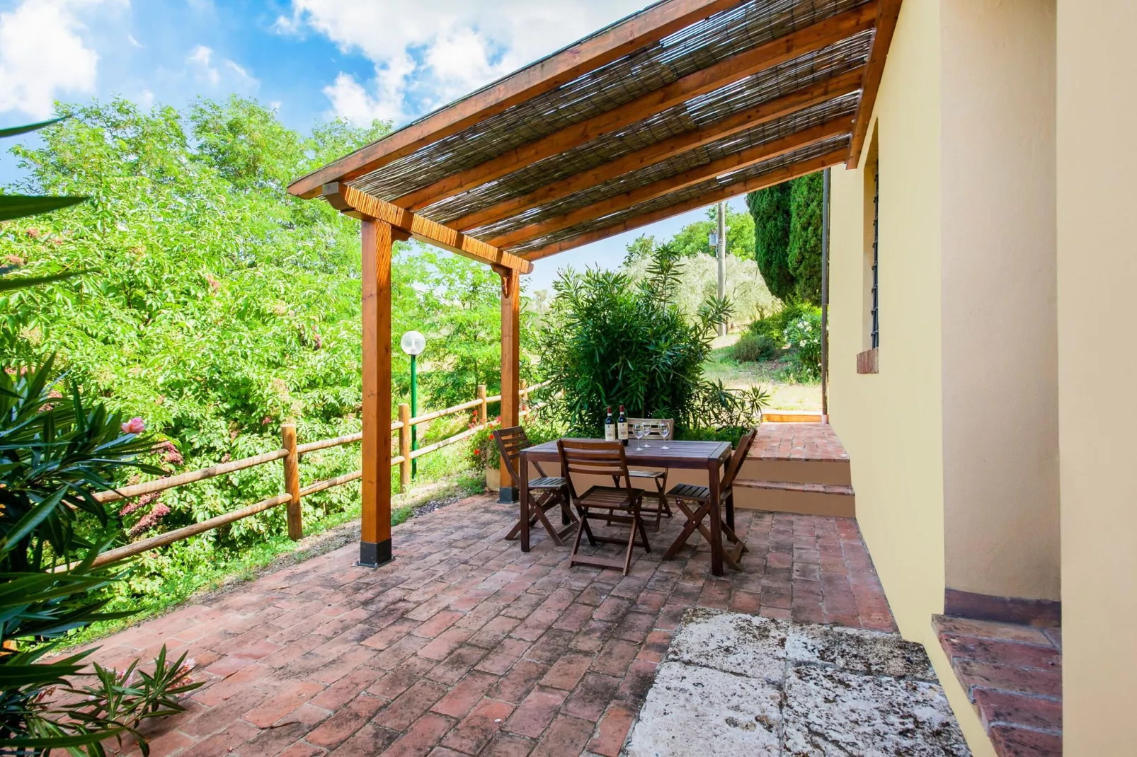 Felciaio-Terrace balcony