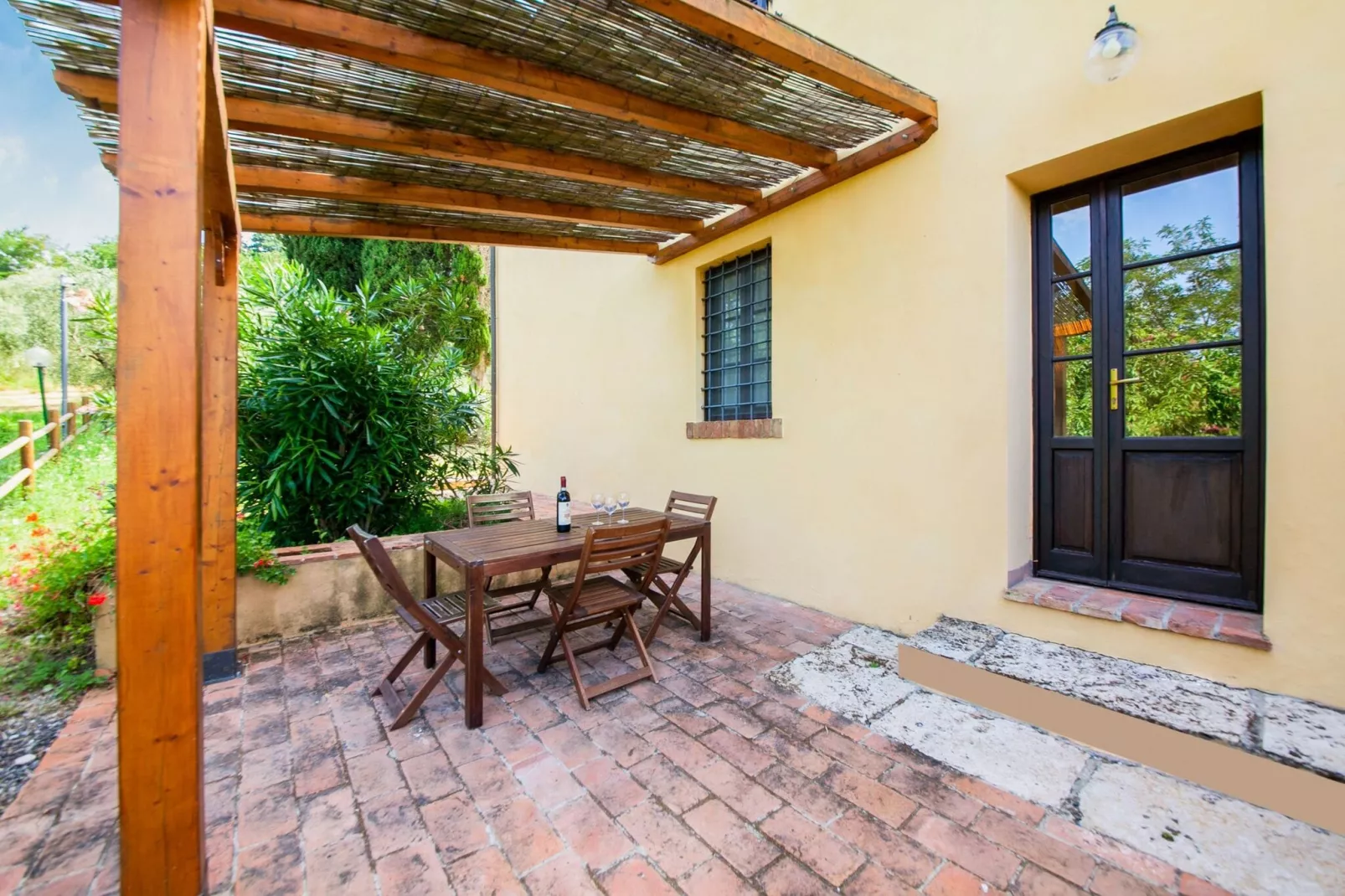 Felciaio-Terrace balcony