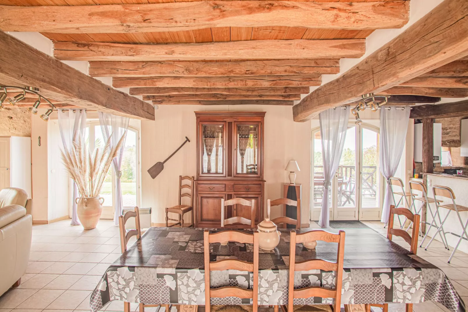 Maison de vacances Les Eyzies de Tayac Meyrals-Esszimmer