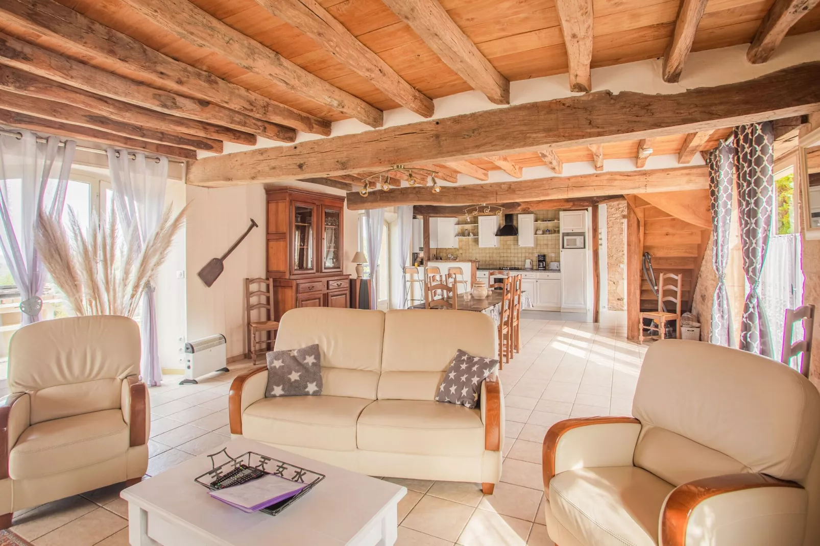 Maison de vacances Les Eyzies de Tayac Meyrals-Wohnzimmer