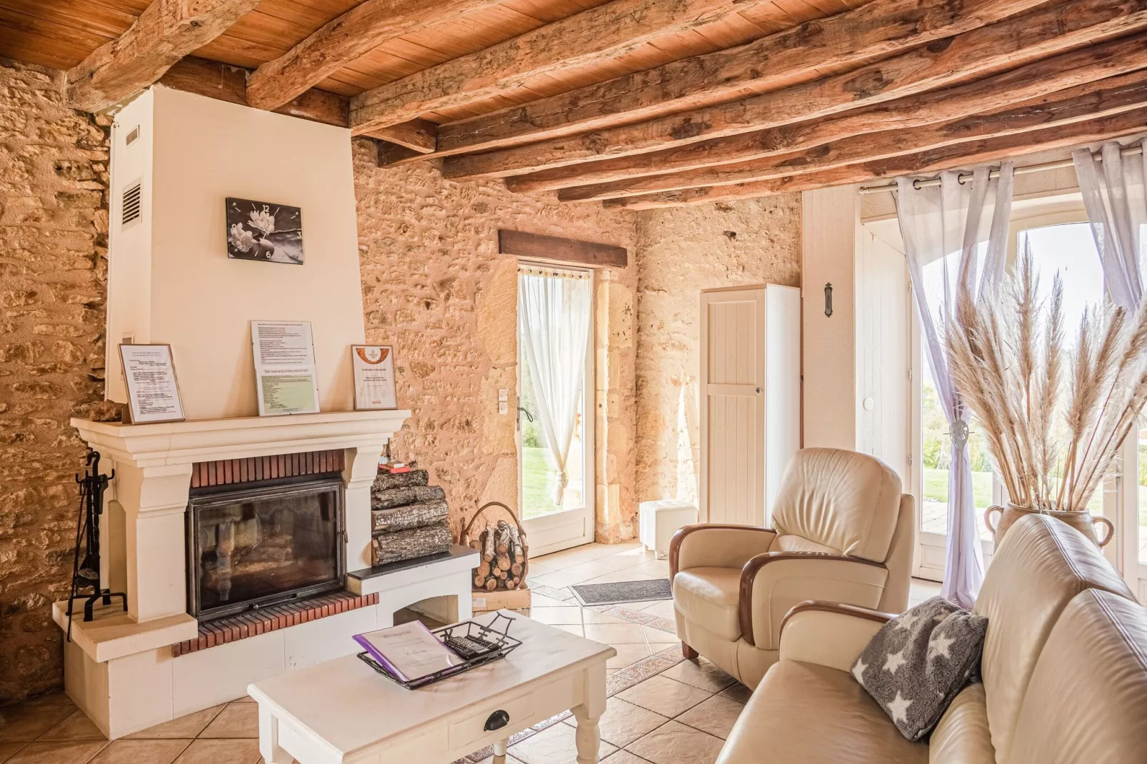 Maison de vacances Les Eyzies de Tayac Meyrals-Wohnzimmer