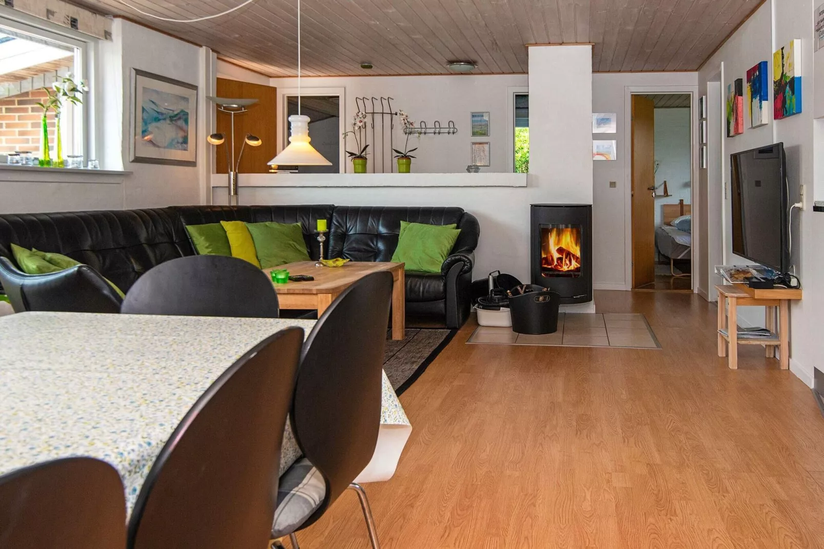 Energy-Efficient Retreat - By Traum Ferienwohnungen-Indoor