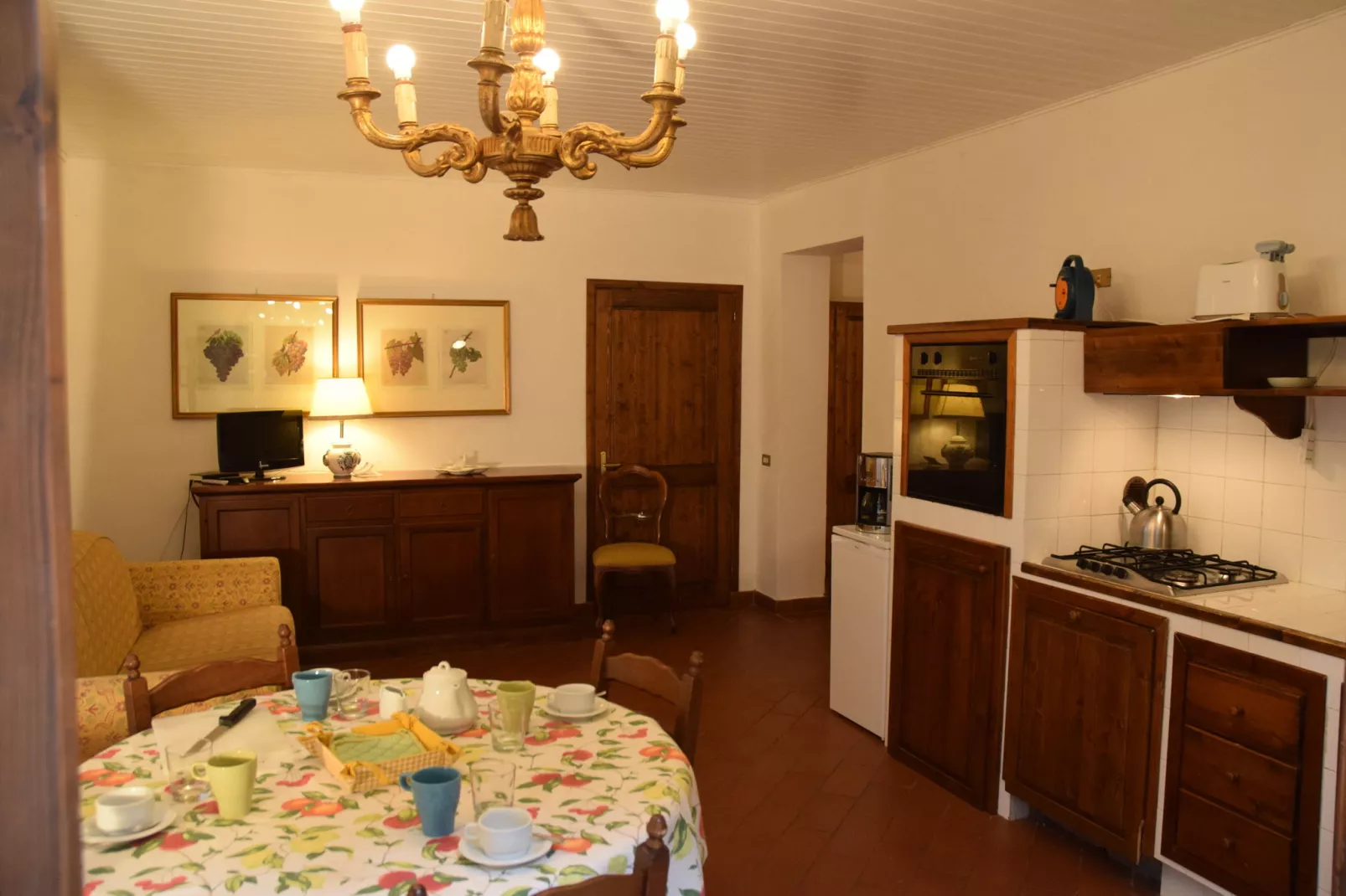 San Francesco Uno-Kitchen