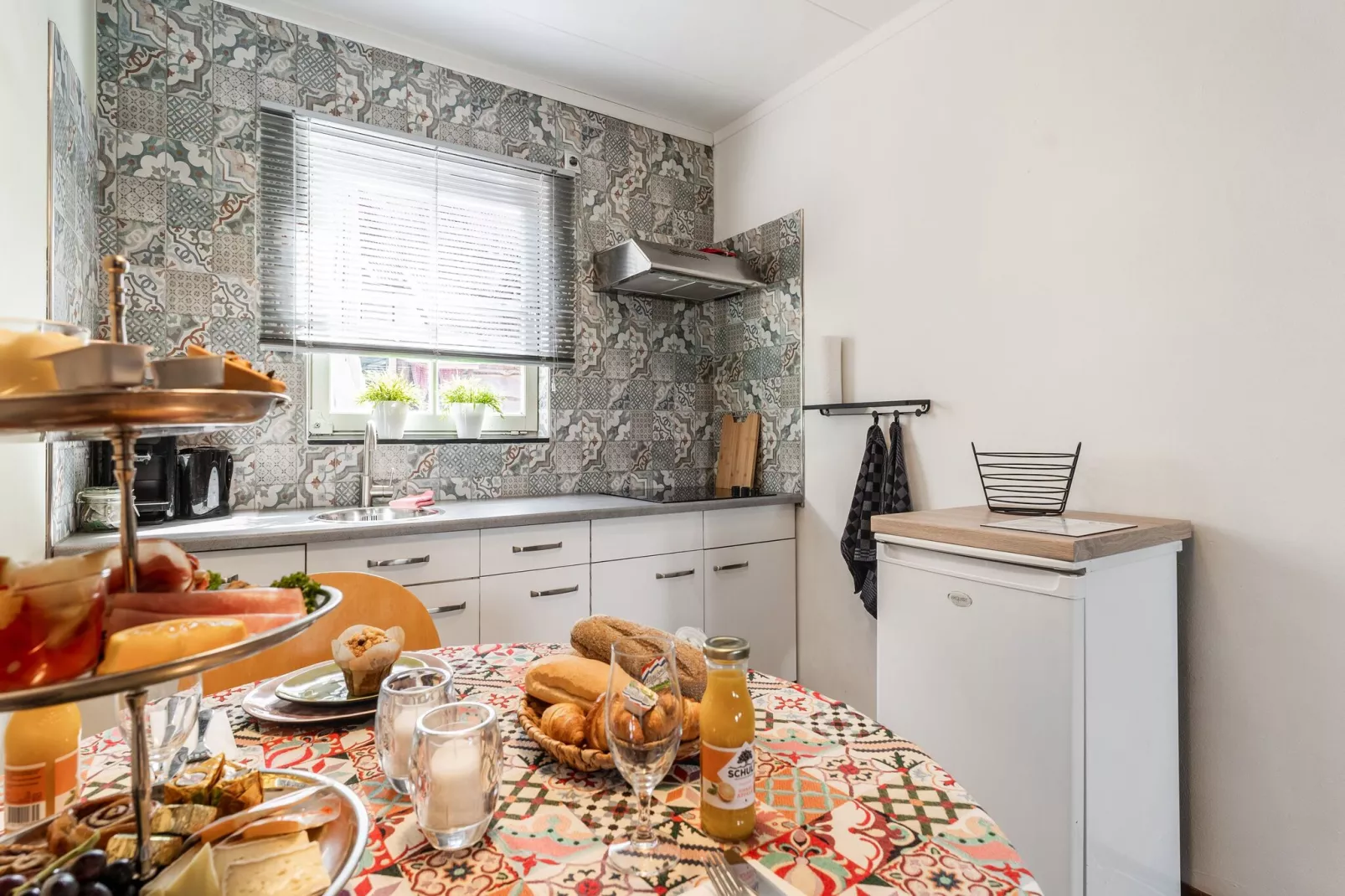 Valleyview Cottages - NR01-Kitchen