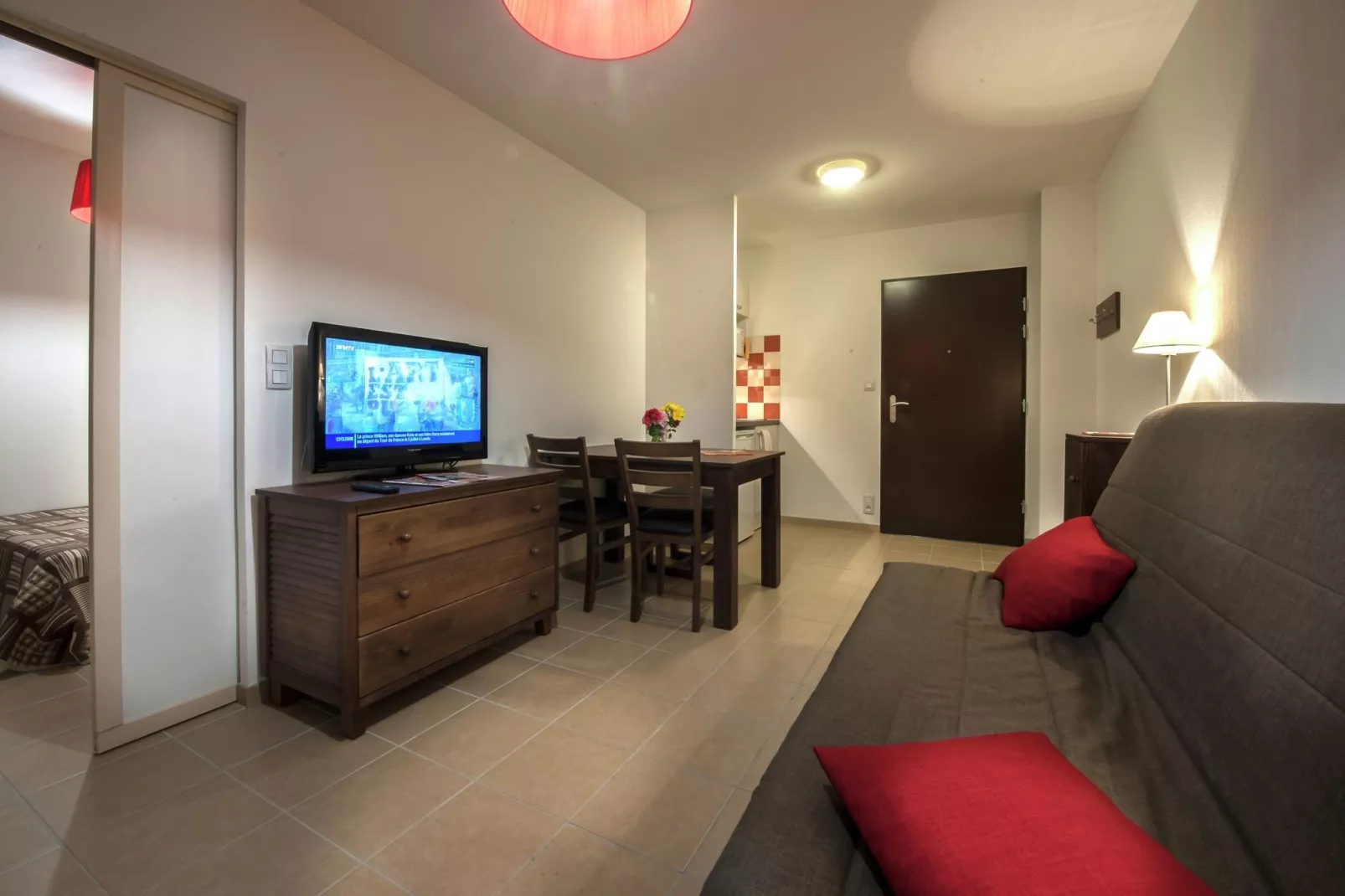 Le Clos du Rocher 1-Living room