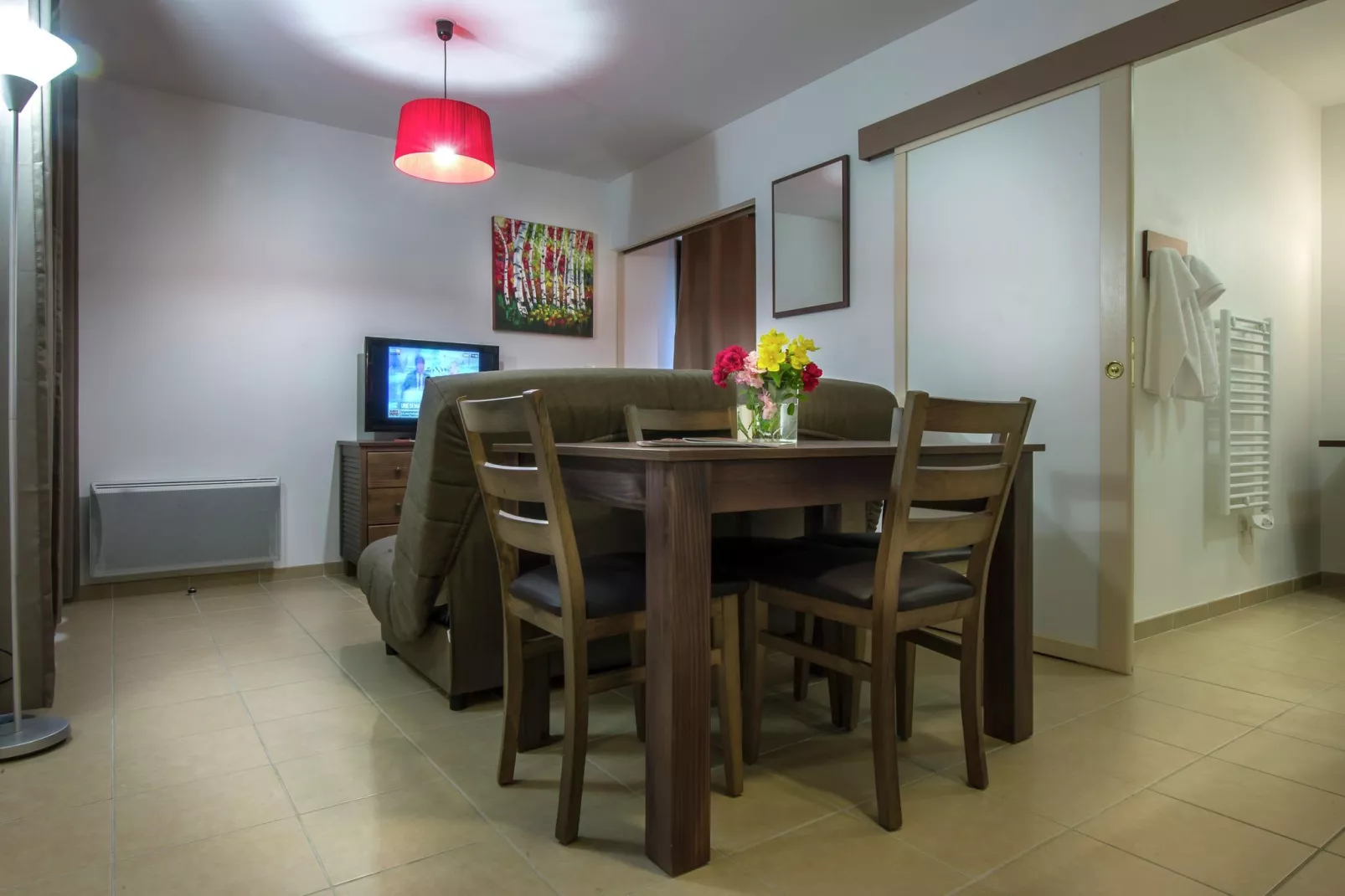 Le Clos du Rocher 1-Dining room