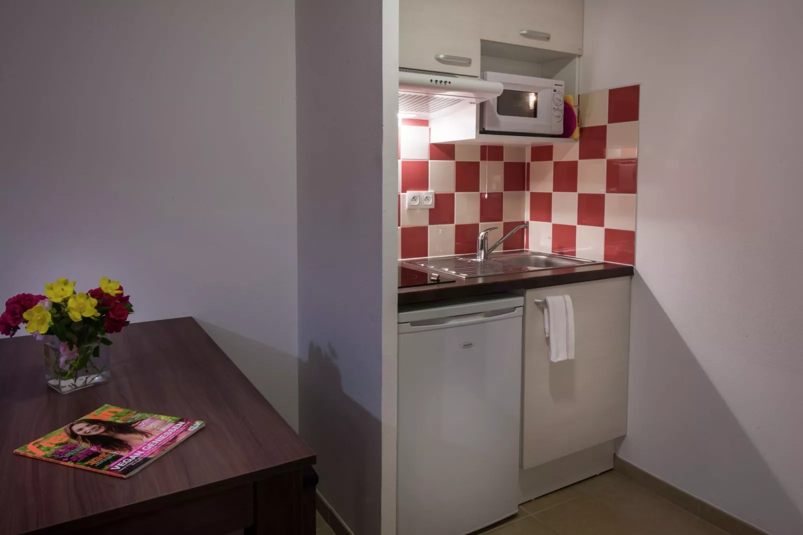 Le Clos du Rocher 1-Kitchen