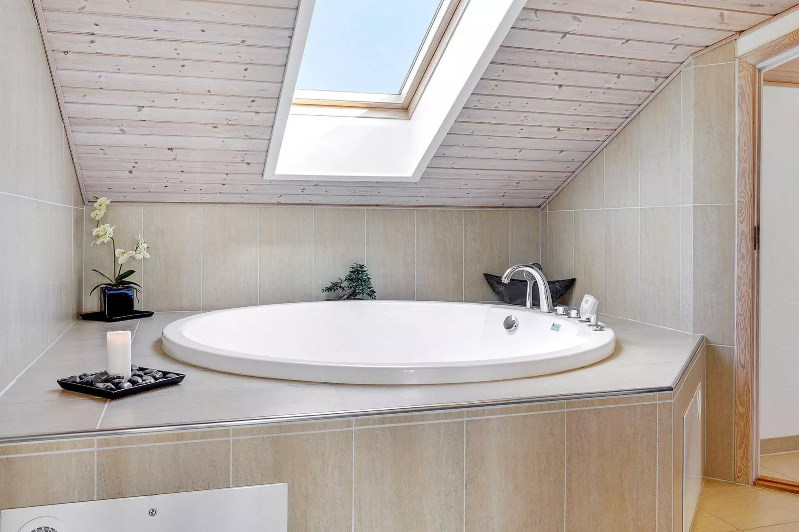 10 Personen Ferienhaus in Løkken-By Traum-Wellnessbereich