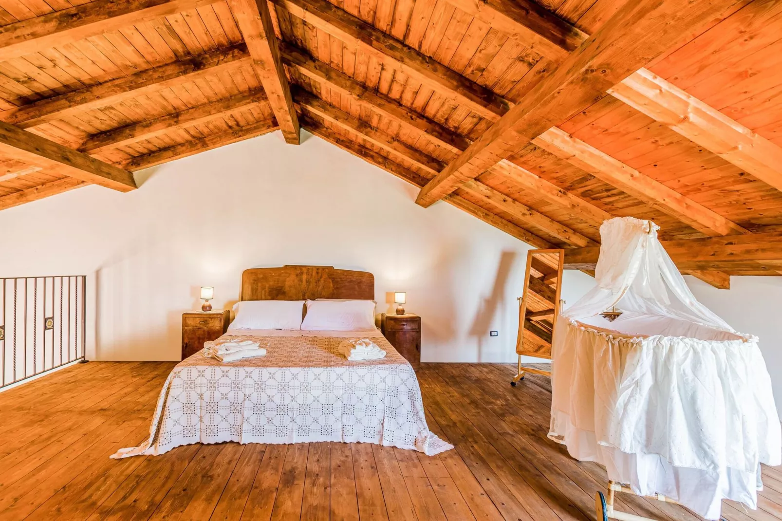 Villa Aloe Charming House-Chambre