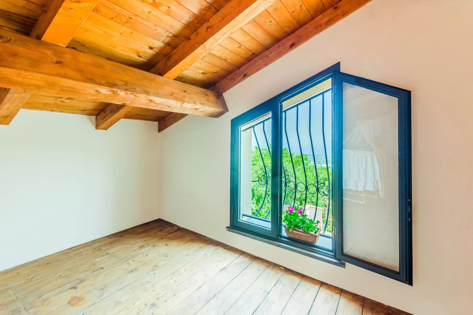 Villa Aloe Charming House-Chambre