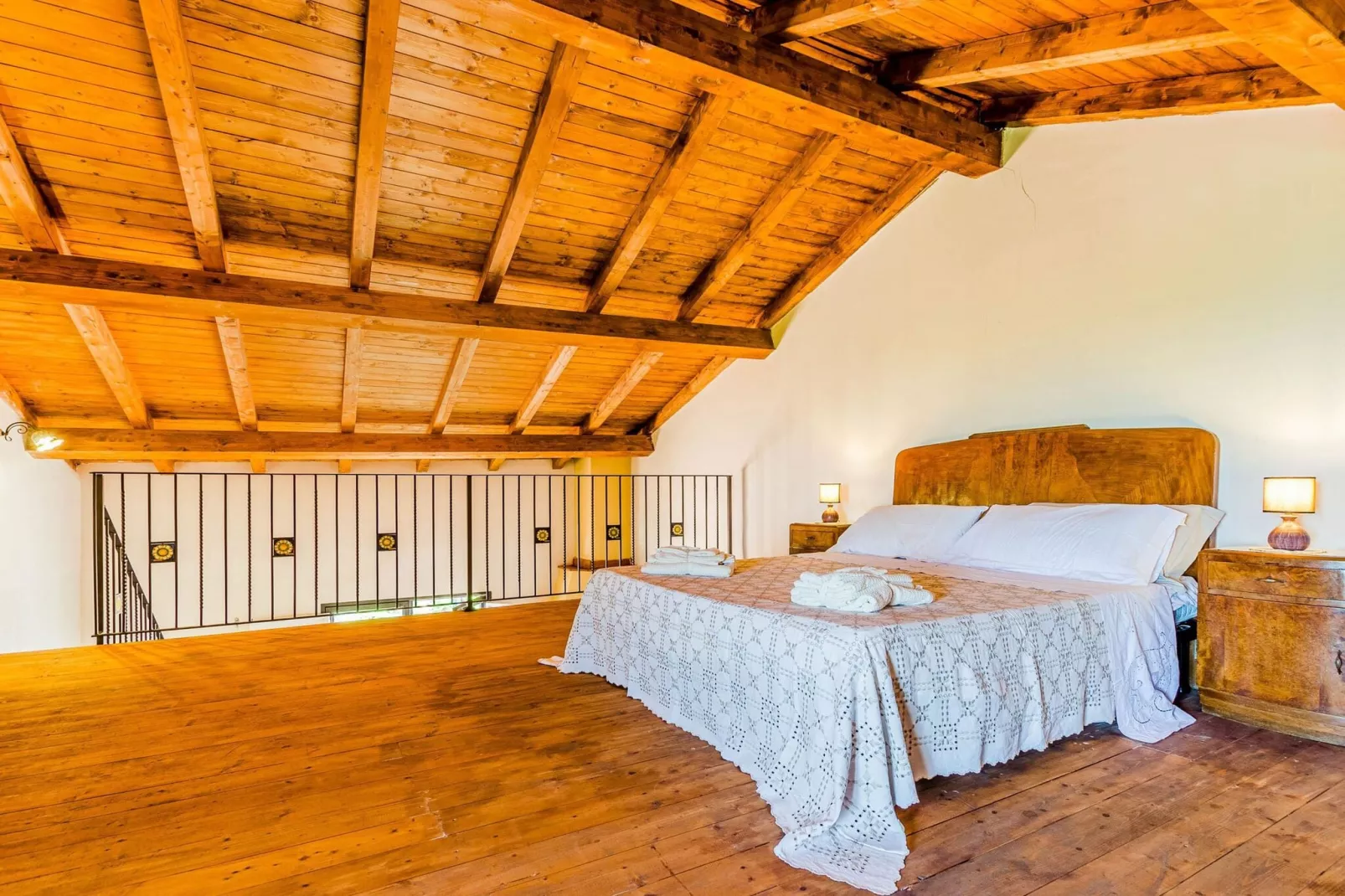 Villa Aloe Charming House-Chambre