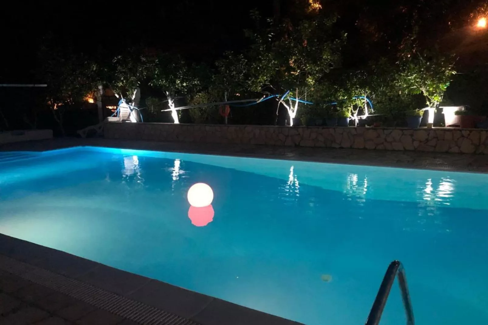 poolofhouse
