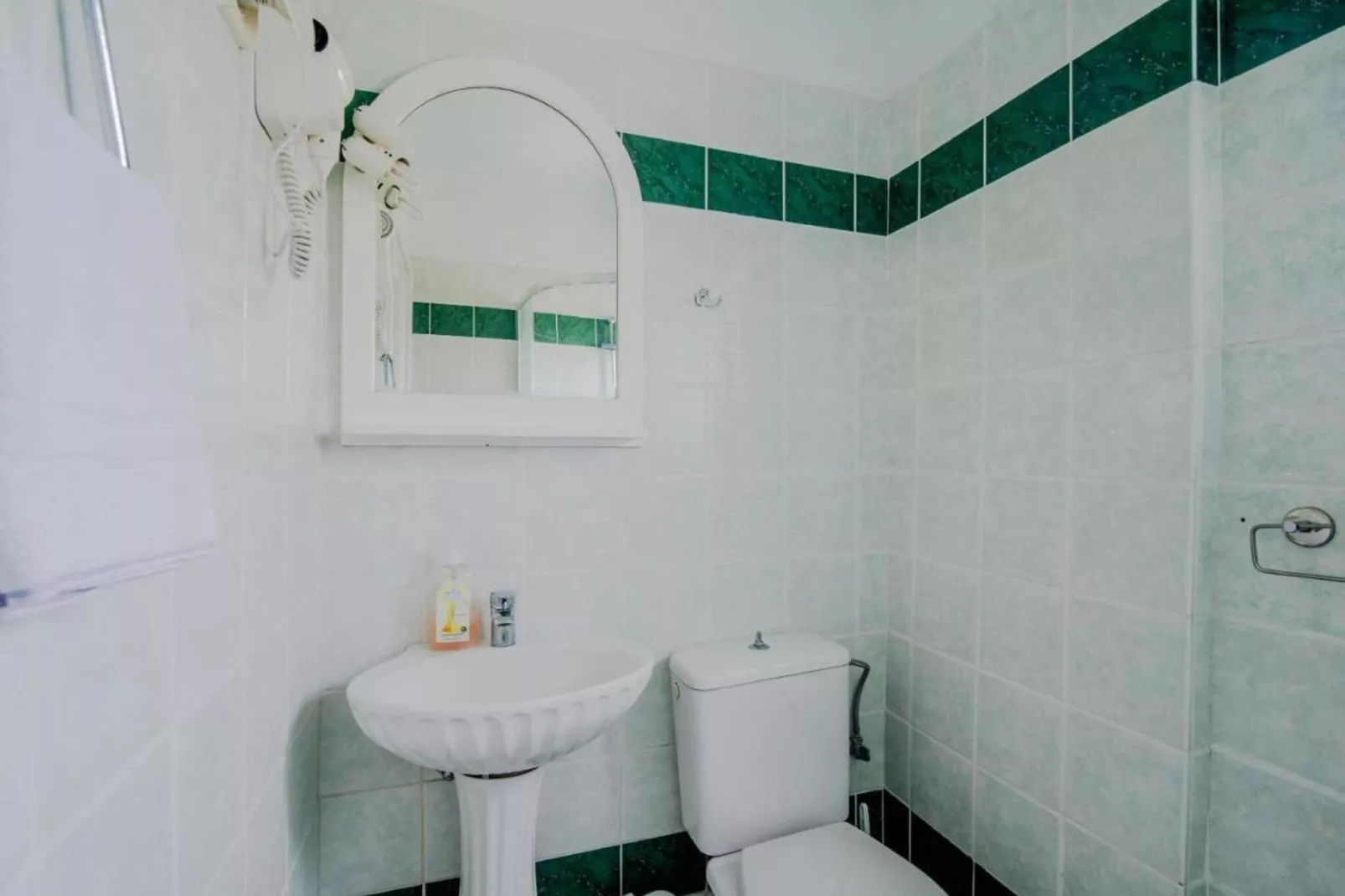 	Andromaches Apartments Apartment B-Bathroom