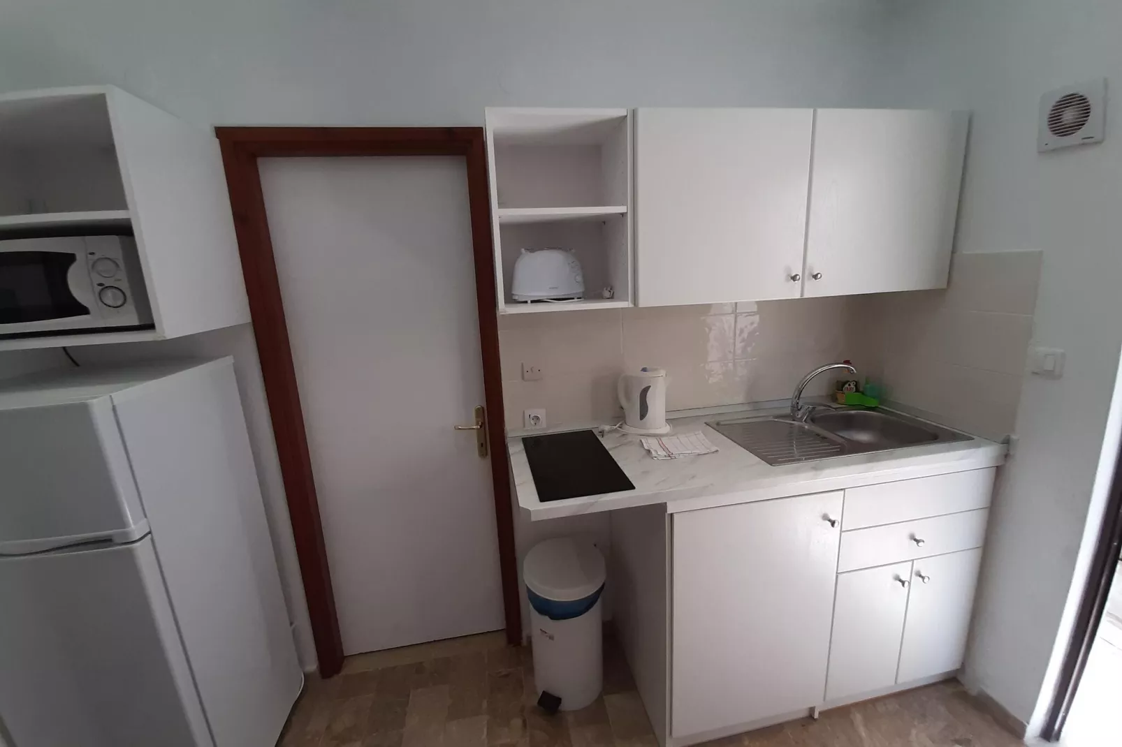Andromaches Apartments Apartment C-Kitchen