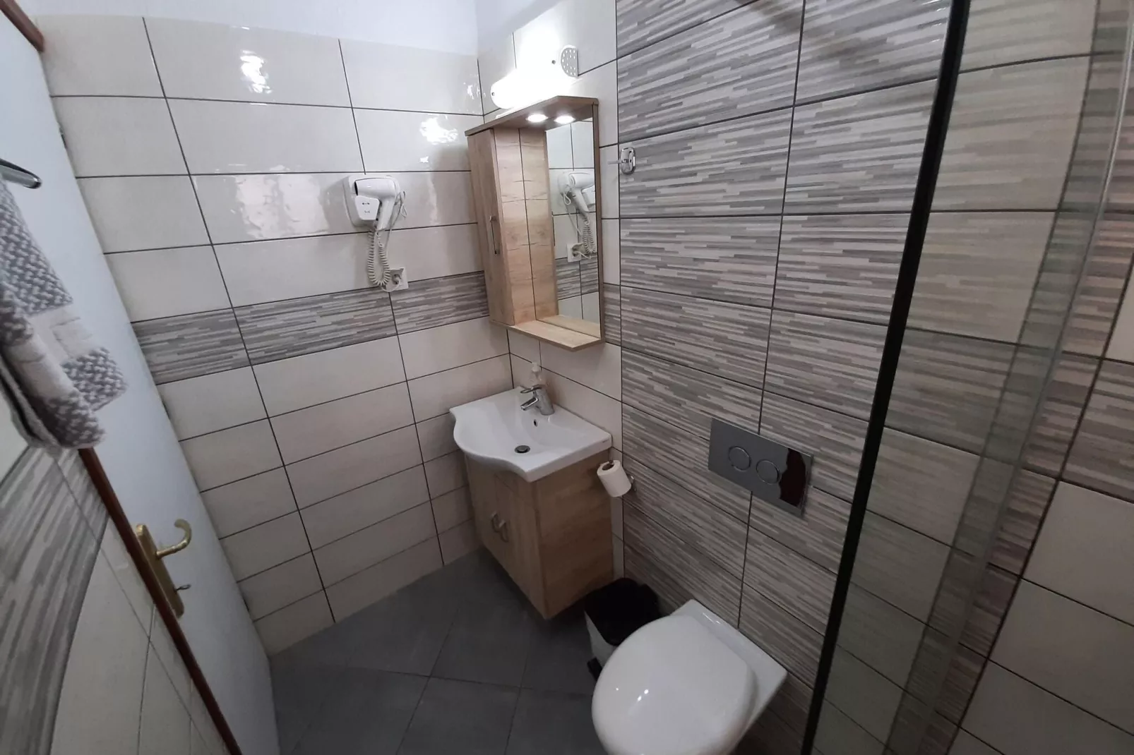 Andromaches Apartments Apartment C-Bathroom
