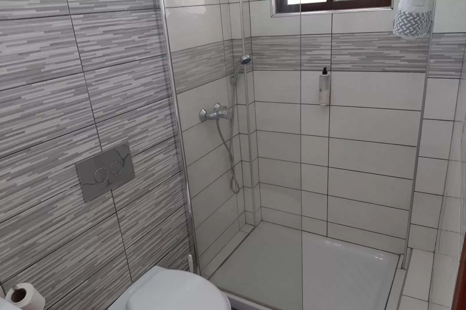 Andromaches Apartments Apartment C-Bathroom