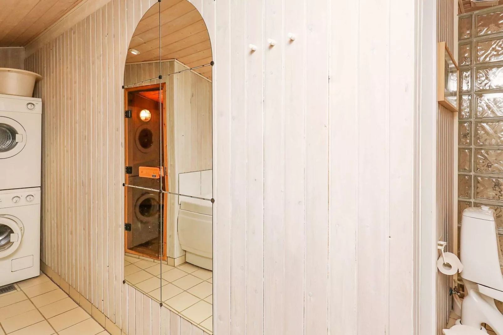 6 person holiday home in Spøttrup-By Traum-Indoor