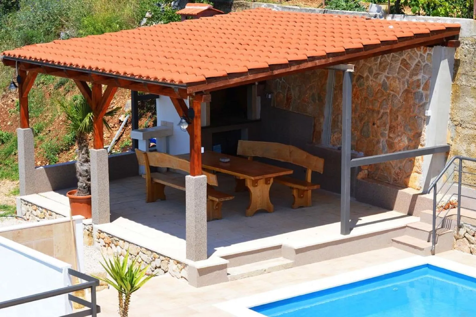 Country hideaway-Gardens summer