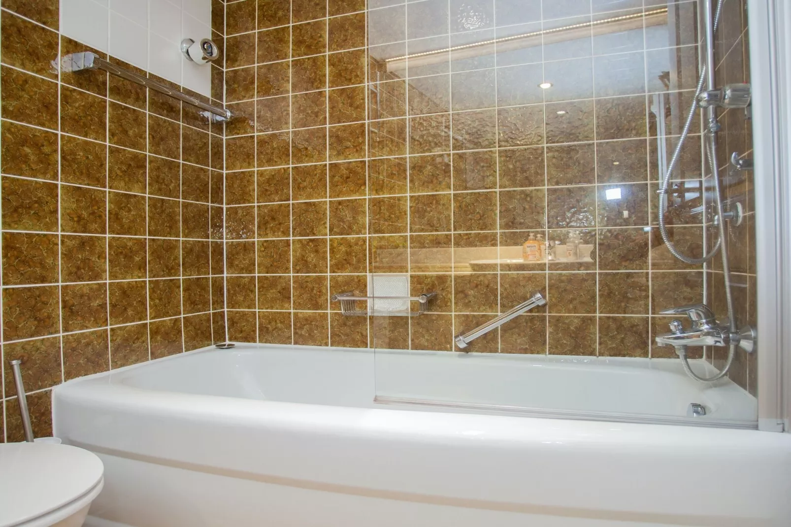 Am Waltenberg 59-G-Bathroom