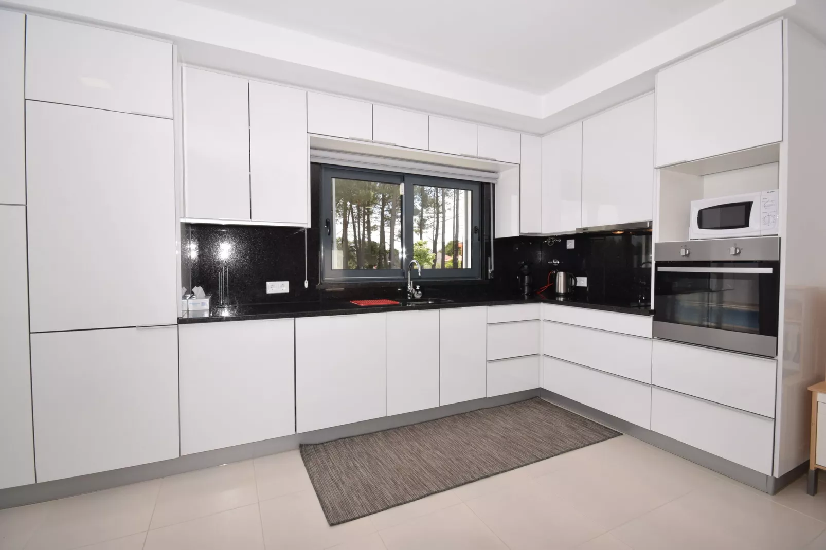 Vila da Lagoa-Kitchen