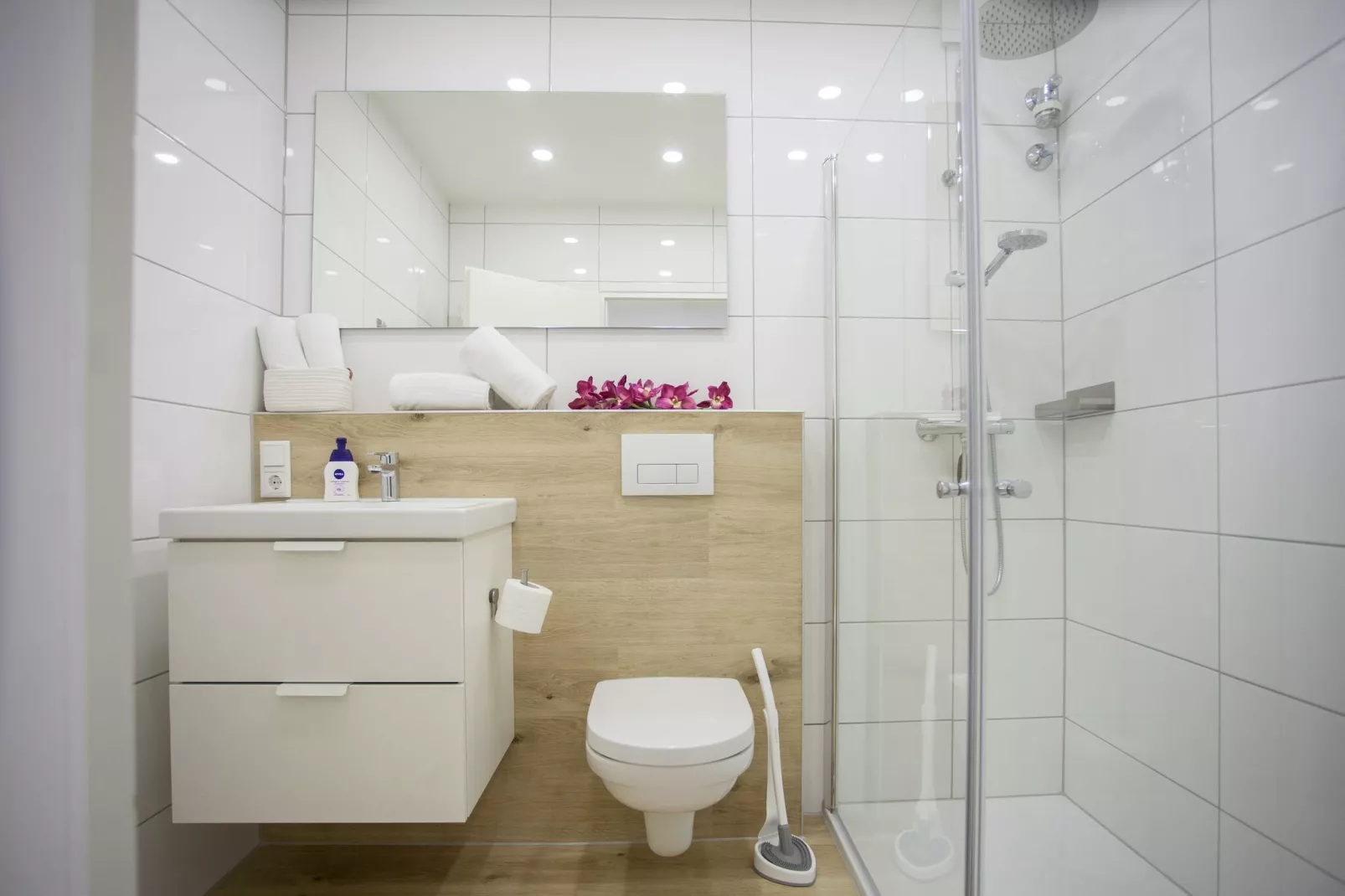 Am Waltenberg 59-W-Bathroom