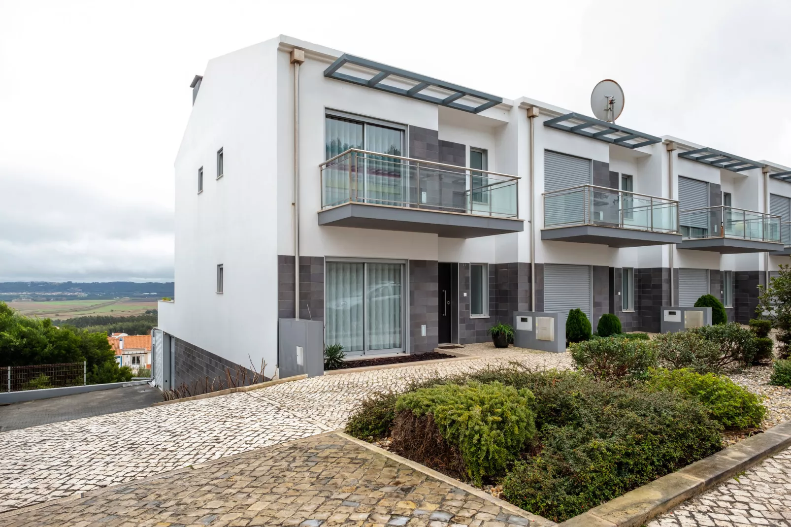 View on the Bay-Exterior summer