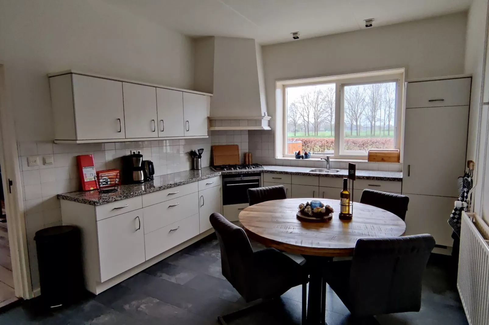 Genieten in Silvolde-Kitchen