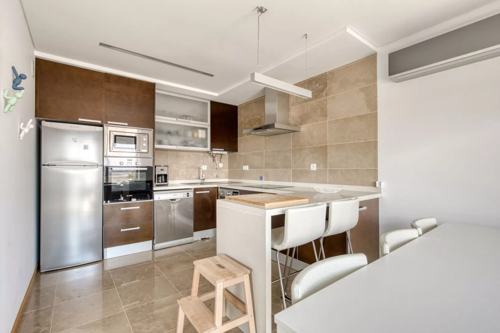 Your Beautiful Portuguese House-Kitchen