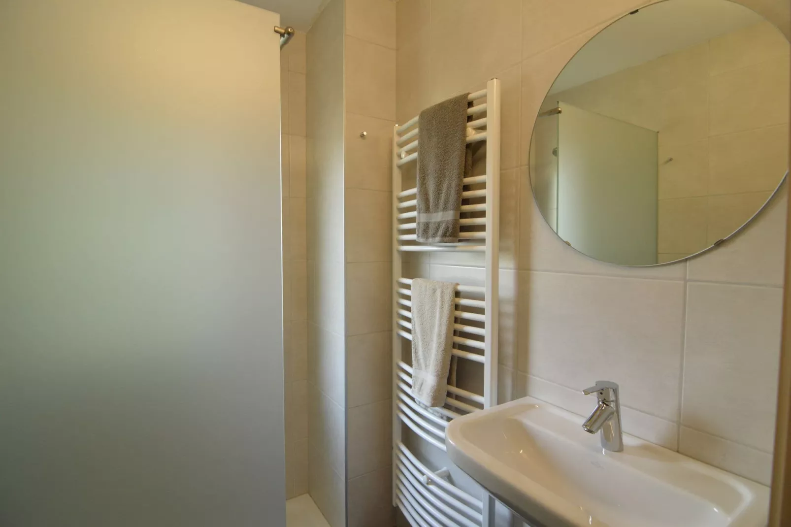 La Meulière-Bathroom