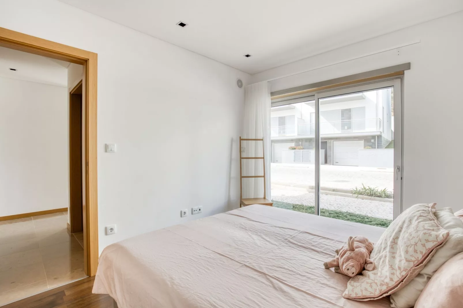 Your Beautiful Portuguese House-Bedroom