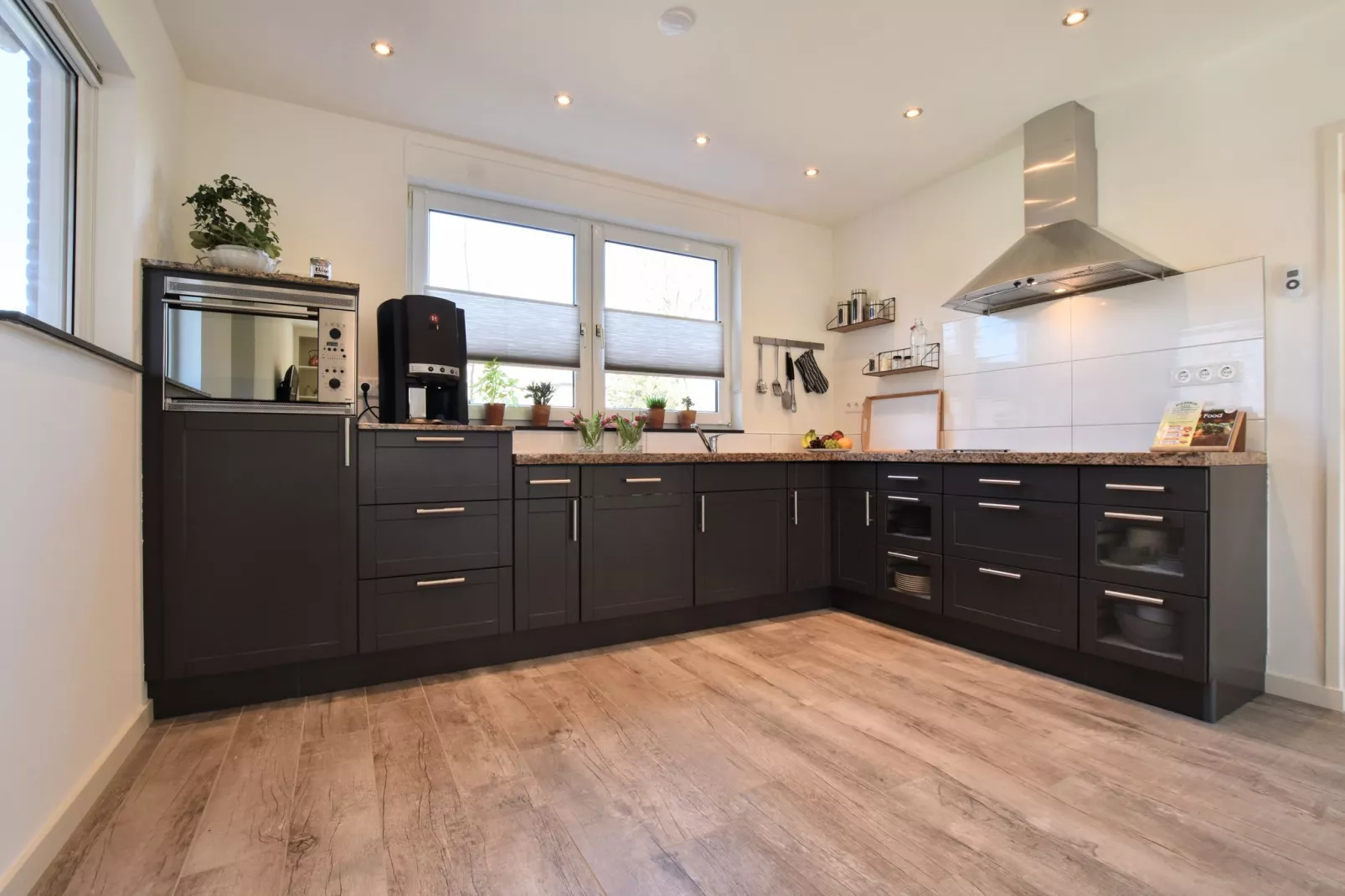Villa Grenszicht-Kitchen