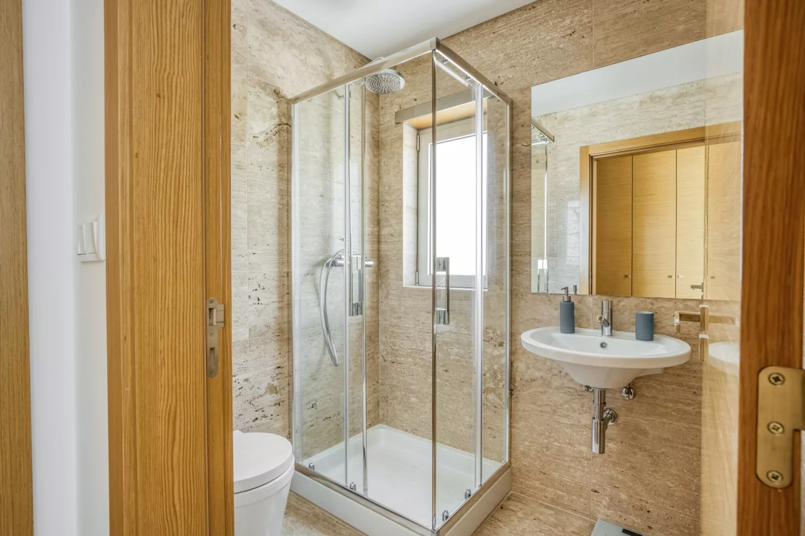Your Beautiful Portuguese House-Bathroom