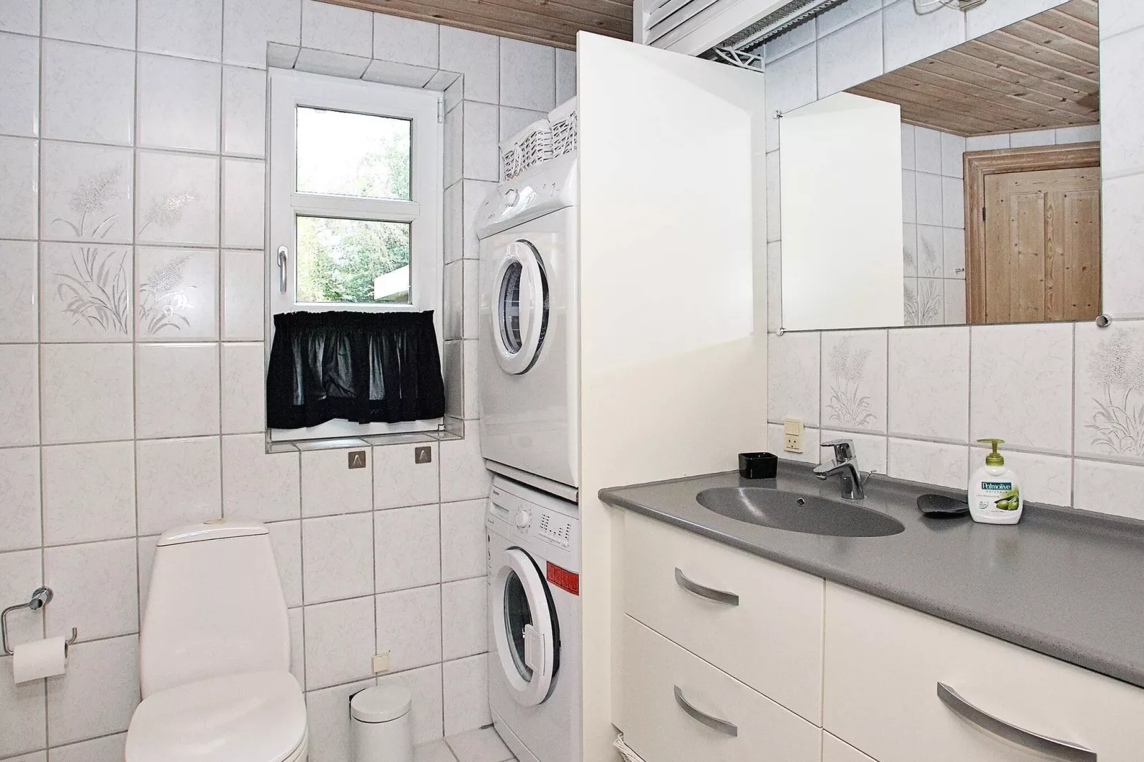 10 person holiday home in Fur-By Traum-Indoor