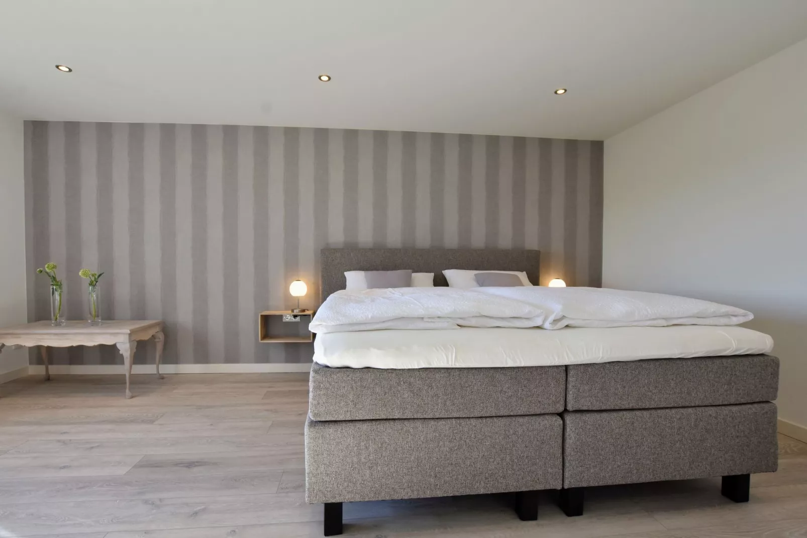Villa Grenszicht-Bedroom