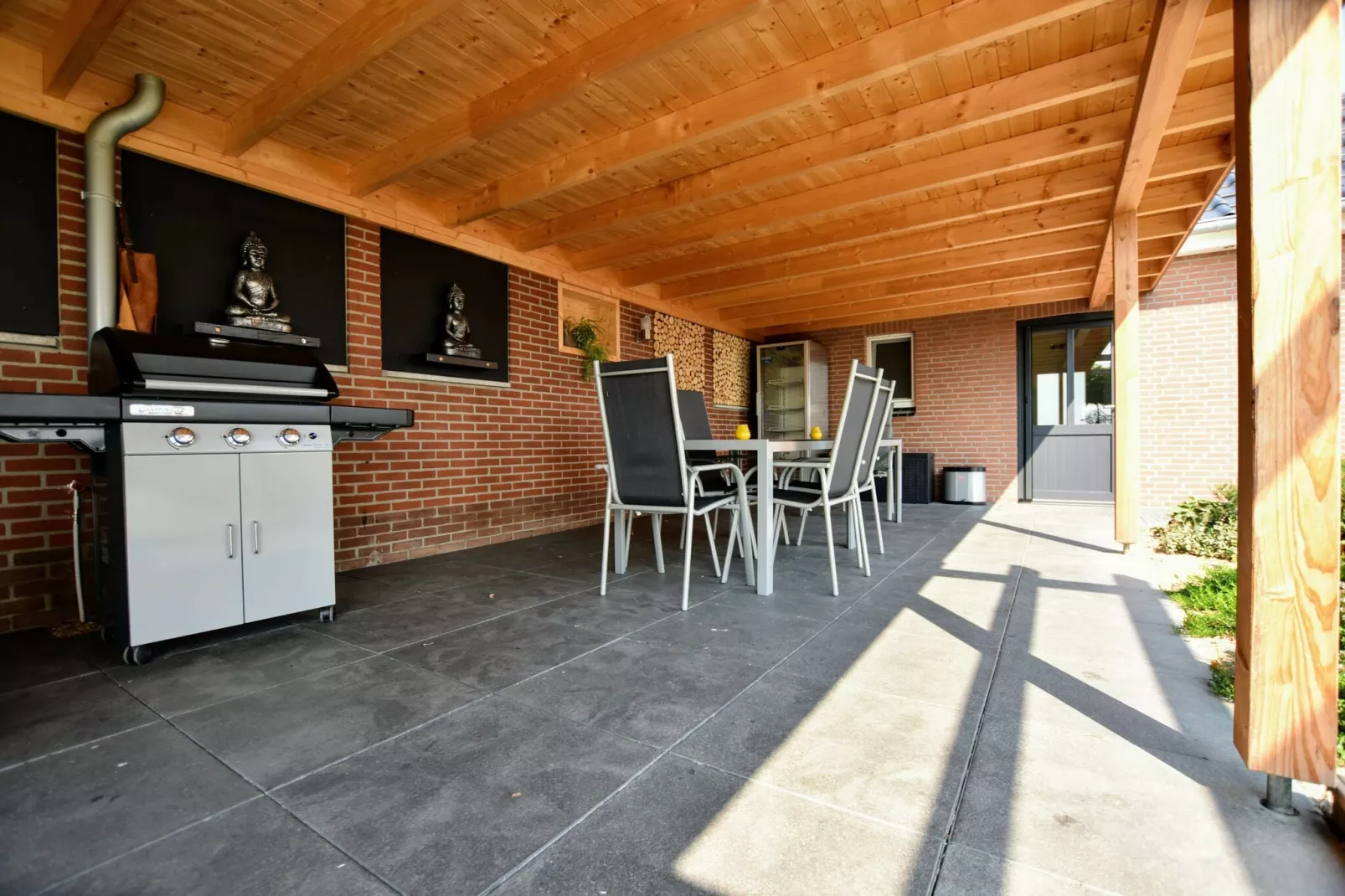 Villa Grenszicht-Terrace balcony