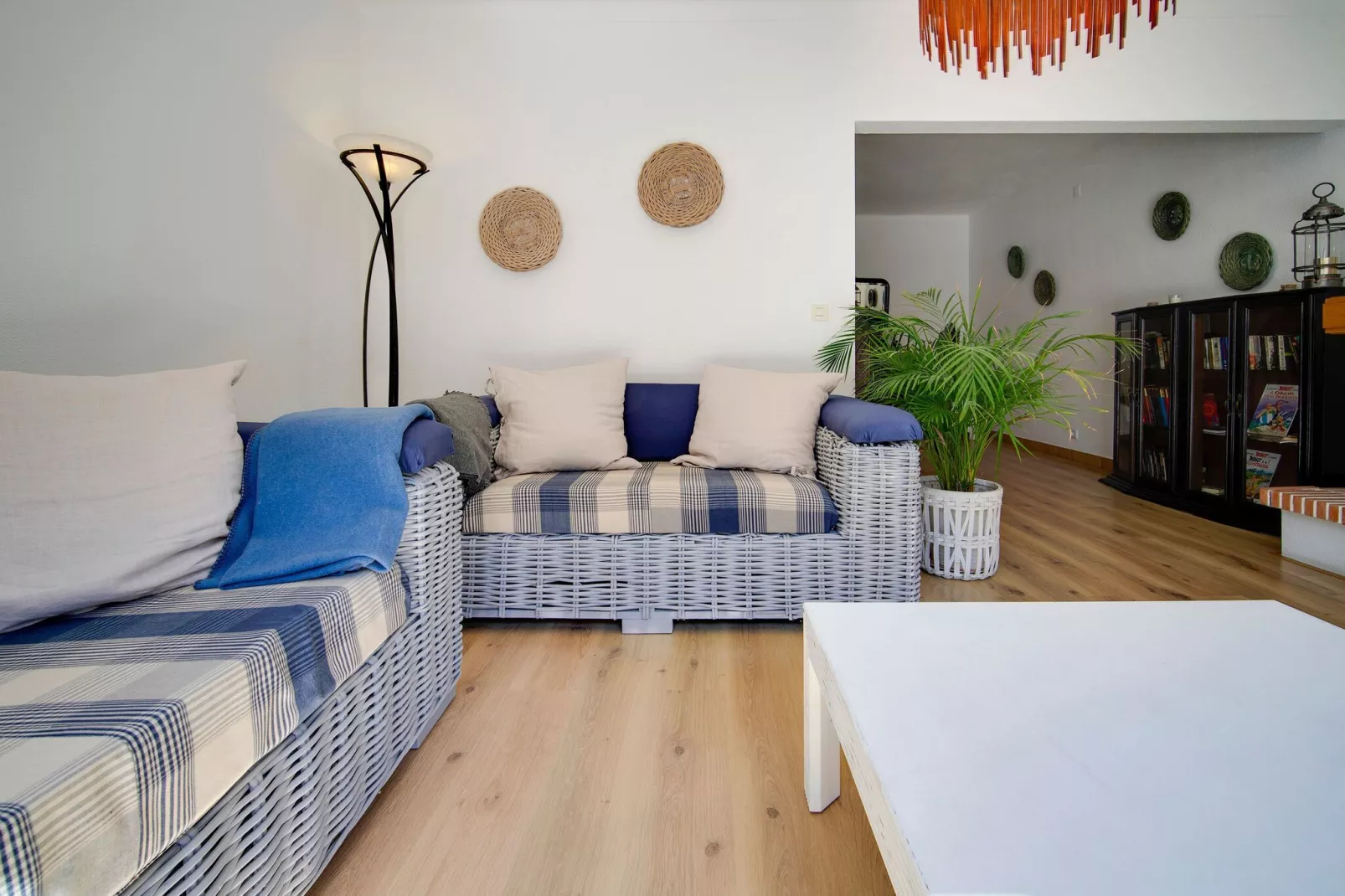 Isabel-Living room
