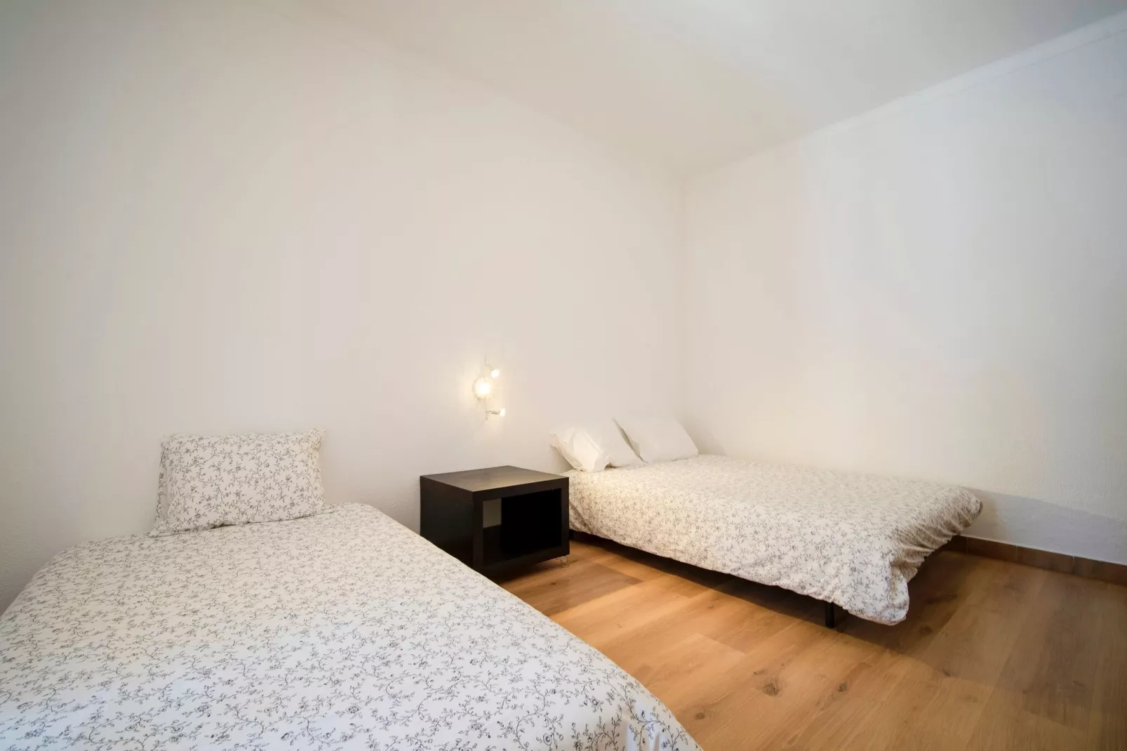 Isabel-Bedroom