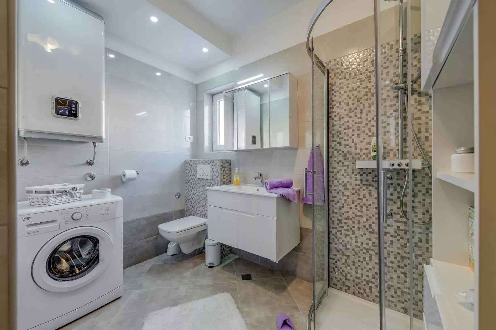 Apartment Marinely-Badezimmer