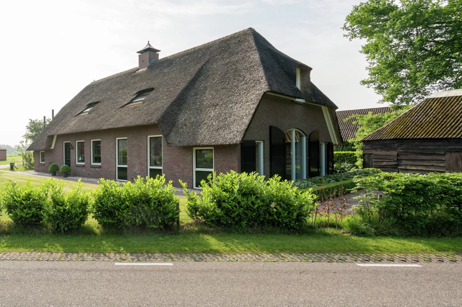 Gerhardeshoeve-Exterior summer