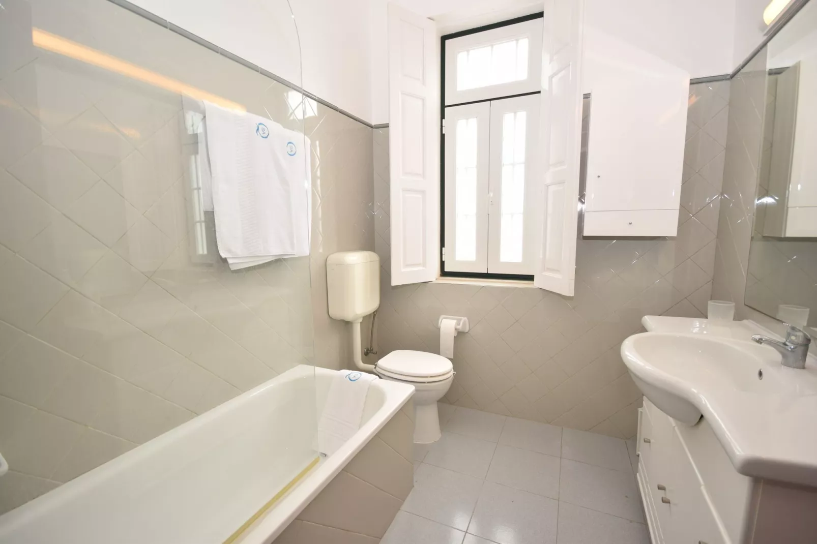 Quinta Santo António-Bathroom