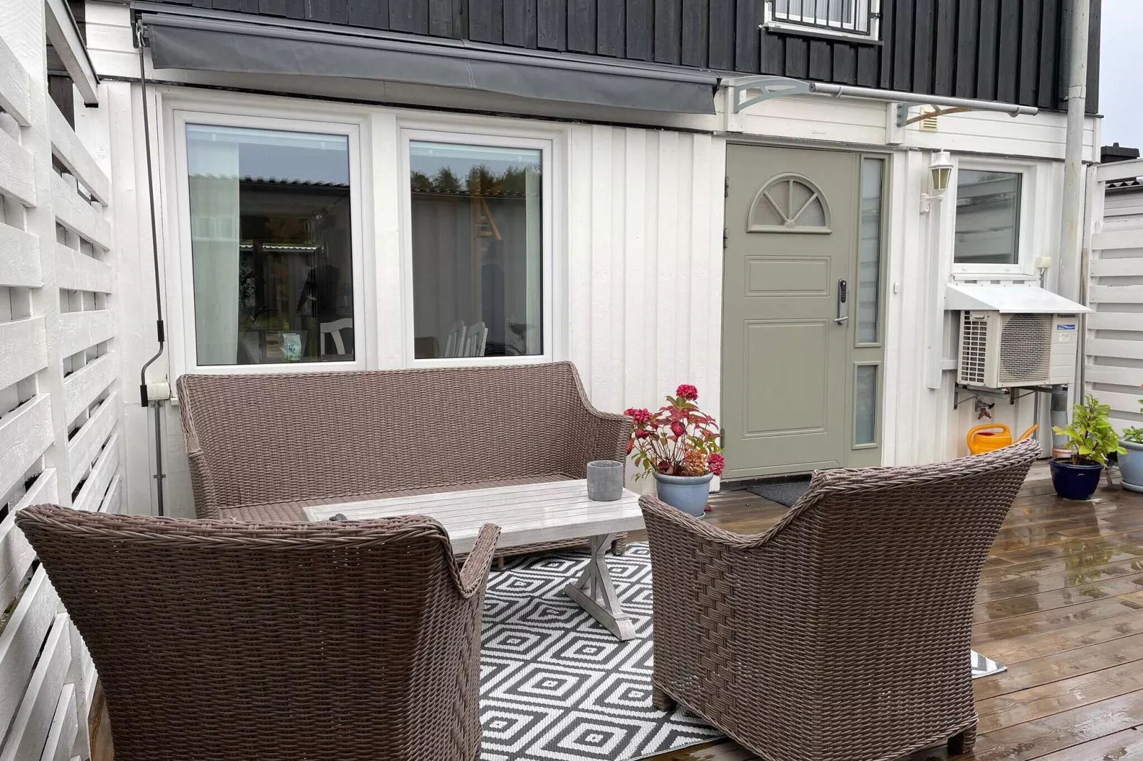 5 person holiday home in VÄSTRA FRÖLUNDA-Outdoor