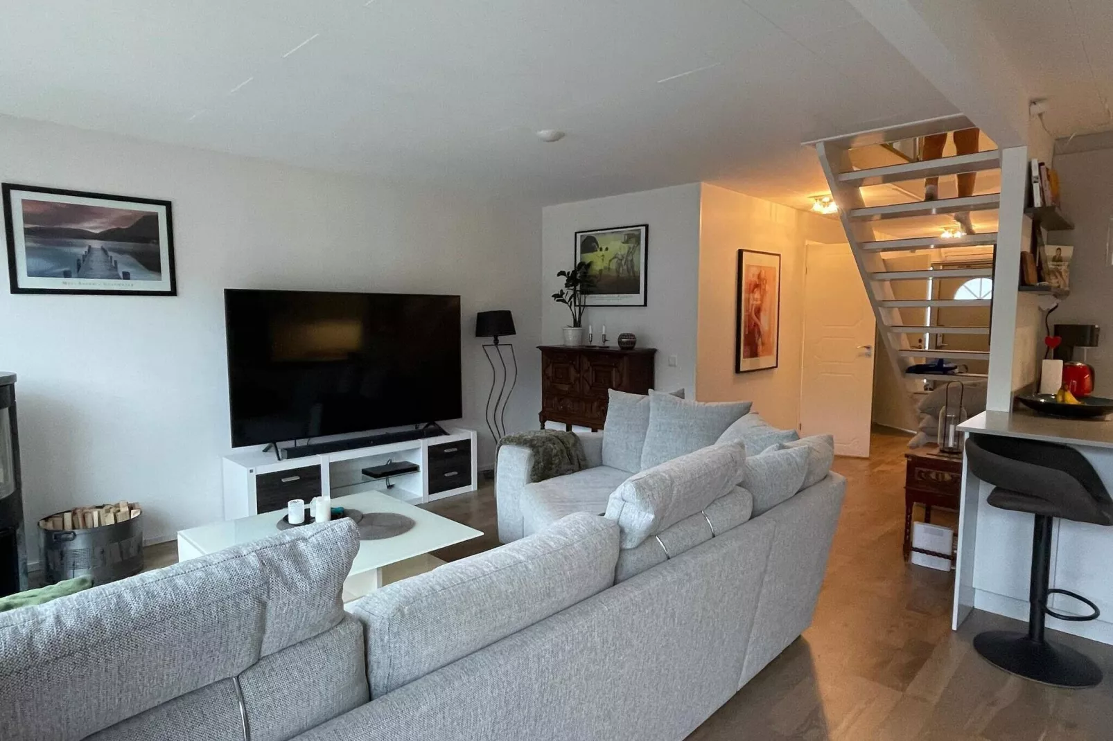 5 person holiday home in VÄSTRA FRÖLUNDA-Indoor