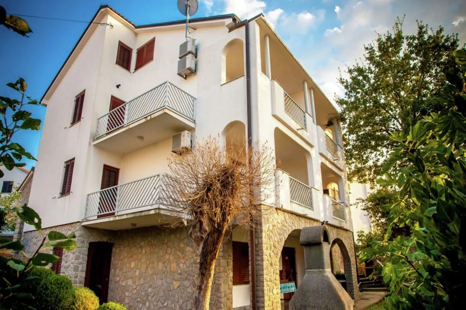 Apartment Kristina-Außenbereich Sommer