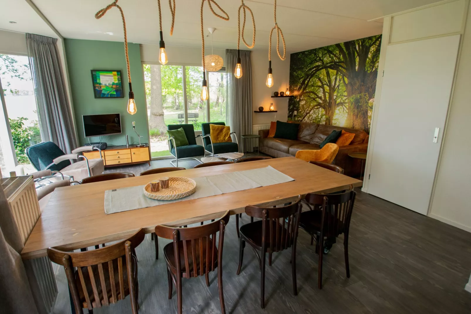 Buitenplaats Berg en Bos nummer 13-Salle à manger