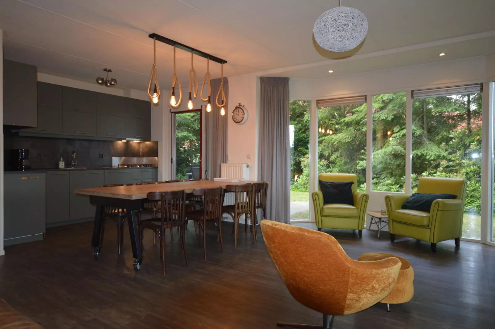Buitenplaats Berg en Bos nummer 13-Salon