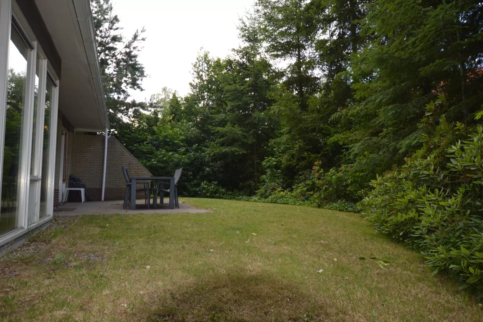 Buitenplaats Berg en Bos nummer 13-Jardin d'été