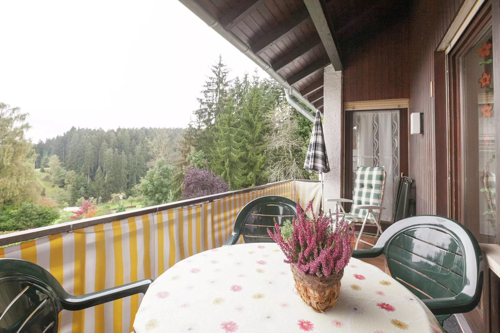 Am Wald-Terrace balcony